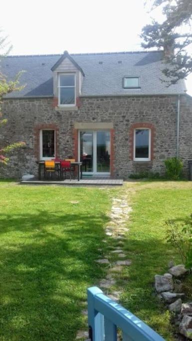 Vue Mer Pour Une Escale En Baie Du Mt-St-Michel Cherrueix Exterior photo